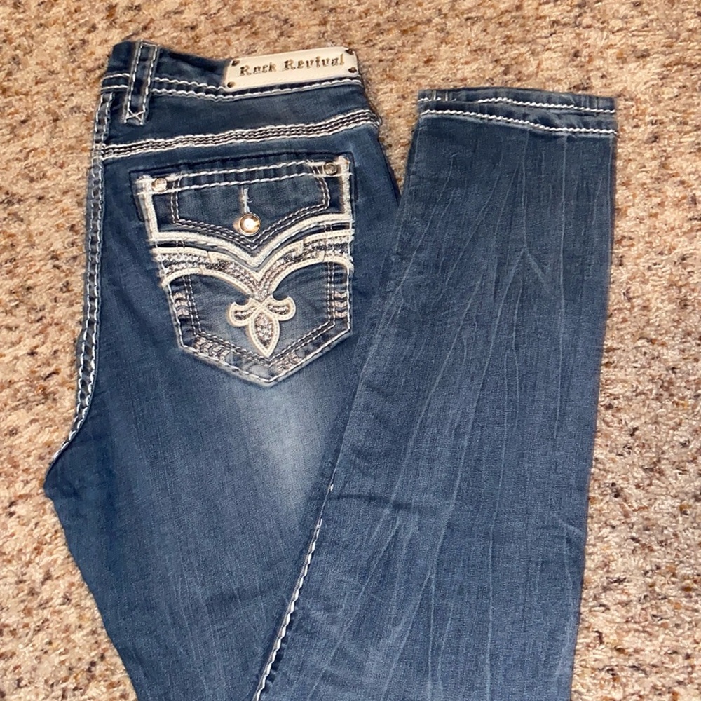 Rock Revival size 29 easy skinny jeans
